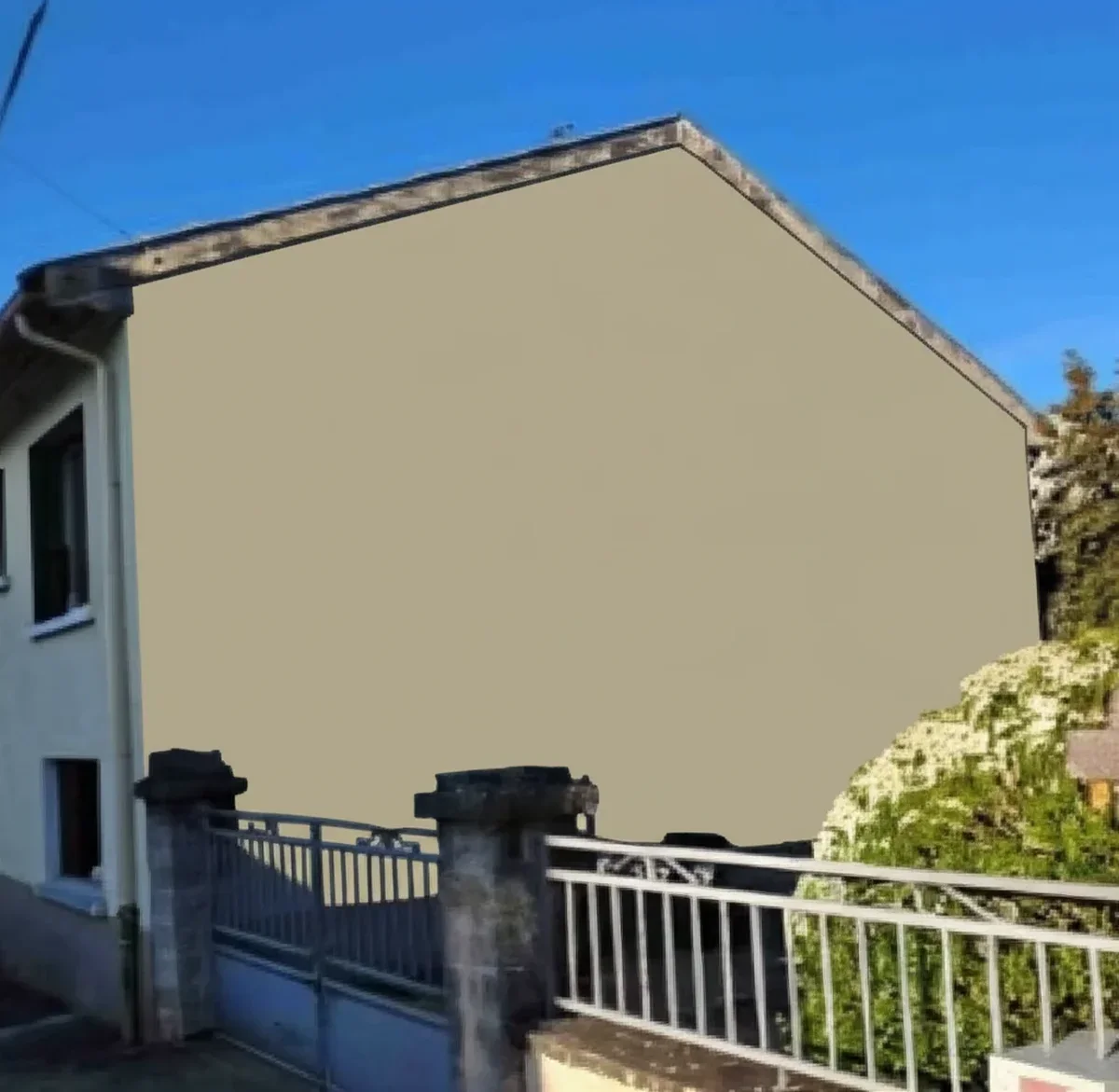 Navy Blue House with Yellow Door: 5 Best Pairings 2026