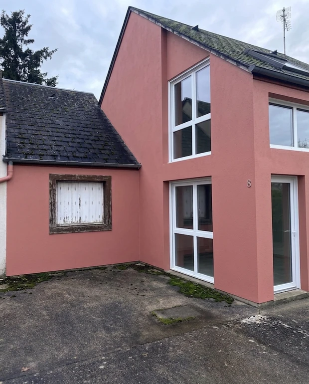 Façade en Vieux Rose après simulation couleur (IA)