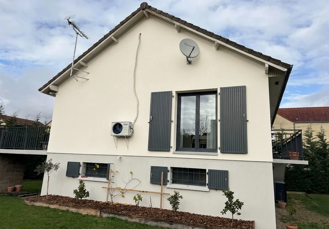 Façade après simulation couleur (IA)