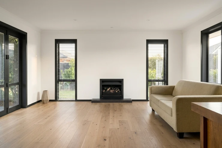 Warm White + Tricorn Black - Contemporary